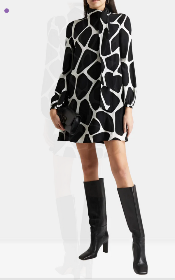 SALE - VALENTINO